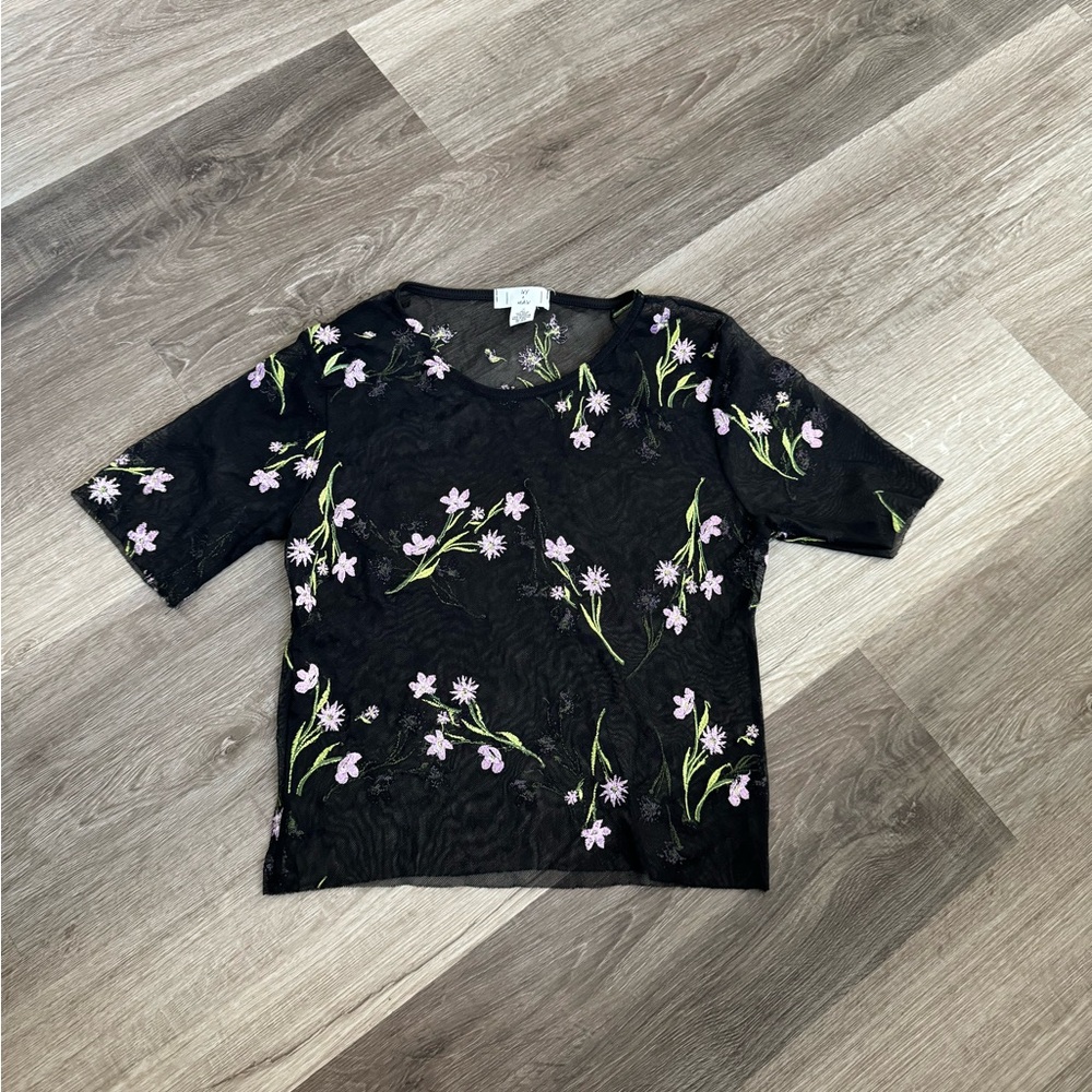 Ivy & Main nylon mesh floral embroidered top small